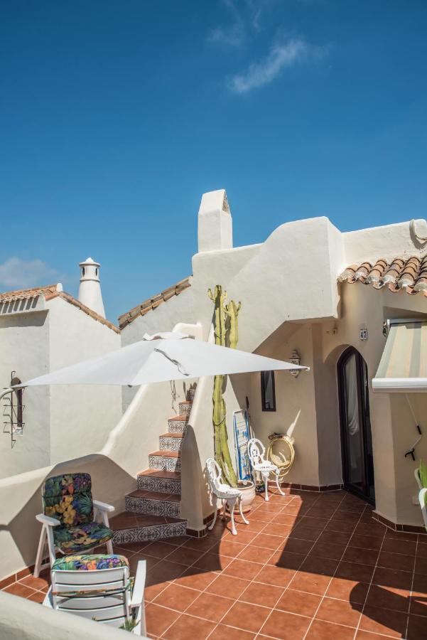 Luxuriöse und großräumige Villa mit Community Pool, Sicht auf das Mittelmeer sowie dem Mar Menor, La Manga Club Atamaría Exterior foto
