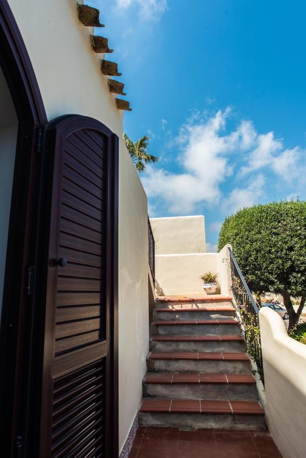 Luxuriöse und großräumige Villa mit Community Pool, Sicht auf das Mittelmeer sowie dem Mar Menor, La Manga Club Atamaría Exterior foto