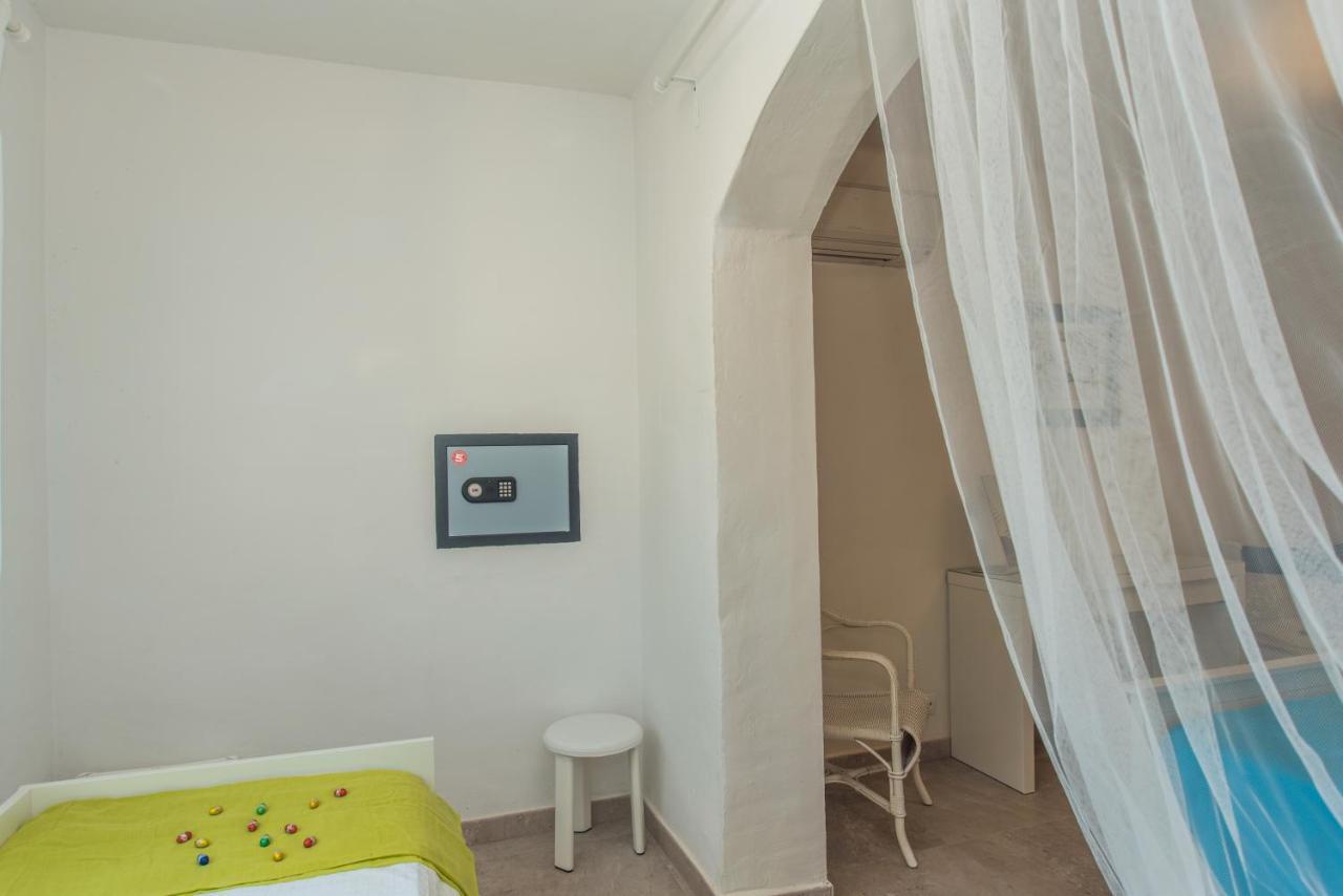 Luxuriöse und großräumige Villa mit Community Pool, Sicht auf das Mittelmeer sowie dem Mar Menor, La Manga Club Atamaría Exterior foto